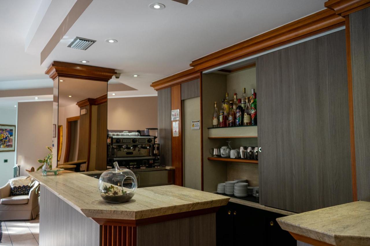 Hotel Garni Villa Fontana Trento Eksteriør bilde